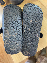 Load image into Gallery viewer, Shoe Size 40 Birkenstock Sandals
