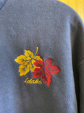 Load image into Gallery viewer, Size XL Lee Men's Sweater &amp; Sweatshirt
