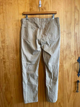 Load image into Gallery viewer, Size 36 Banana Republic Men&#39;s Pants

