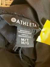 Load image into Gallery viewer, Size M Athleta Black Women's Pants
