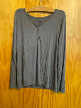 Load image into Gallery viewer, Size Large Duluth Trading Grey Women's Long Sleeve Shirt
