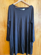 Load image into Gallery viewer, Size XL wool&amp; Black Dress
