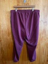 Load image into Gallery viewer, Size 1X Fabletics Maroon Women's Sweatpants

