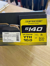 Load image into Gallery viewer, Bauer 10 Ice Skates
