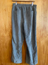 Load image into Gallery viewer, Size 34 Stag Hill Men's Pants
