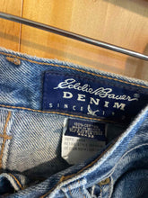 Load image into Gallery viewer, Size 36x32 Eddie Bauer Men&#39;s Jeans
