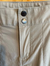 Load image into Gallery viewer, Size 10 Columbia Tan Women's Shorts
