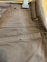 Load image into Gallery viewer, Size 34 Kuhl Men's Pants
