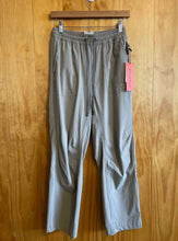 Load image into Gallery viewer, Size Medium Bearded Goat Tan Women&#39;s Hiking Pants
