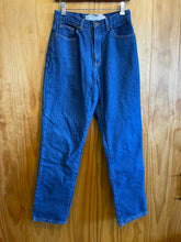 Load image into Gallery viewer, Size 8 LL Bean Denim Women's Pants

