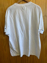 Load image into Gallery viewer, Size XL Champion Men's Short Sleeve Shirt
