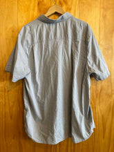 Load image into Gallery viewer, Size XXL The North Face Men's Short Sleeve Shirt
