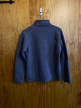 Load image into Gallery viewer, Size Large Patagonia Purple Women's Fleece Sweatshirt
