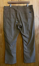 Load image into Gallery viewer, Size 34 G.H. Bass &amp; Co Men&#39;s Pants
