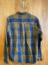 Load image into Gallery viewer, Size XL Kavu Men's Flannel
