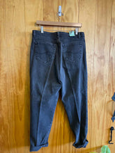 Load image into Gallery viewer, Size Medium Lee Black Women&#39;s Jeans
