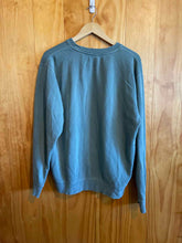 Load image into Gallery viewer, Size Medium Independent Trading Company Men's Sweater &amp; Sweatshirt
