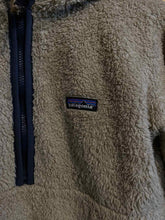 Load image into Gallery viewer, Size Small Patagonia Tan Women's Hoodie
