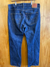 Load image into Gallery viewer, Size 36 Levi's Men's Jeans
