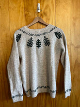Load image into Gallery viewer, Size Petite Small Appleseed's Off White Women's Sweater &amp; Sweatshirt

