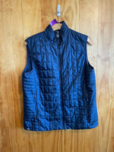 Load image into Gallery viewer, Size X-Large Storm Creek Men's Vest
