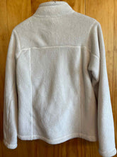 Load image into Gallery viewer, Size Medium Patagonia White Women's Long Sleeve Shirt
