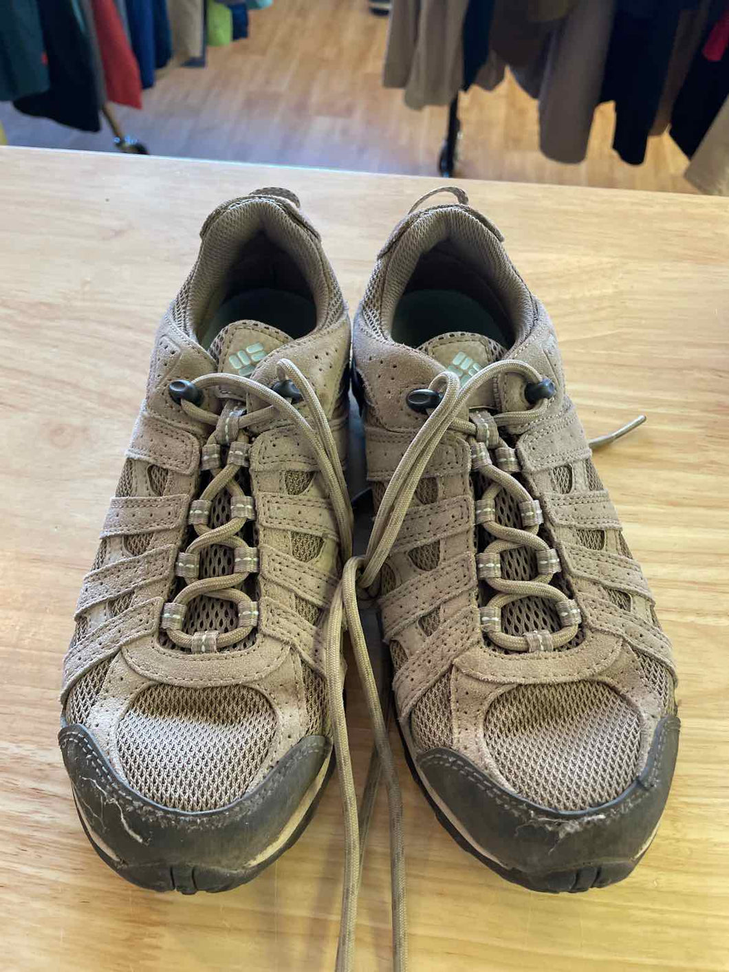 Shoe Size 8 Columbia Brown Hiking Shoes
