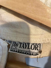 Load image into Gallery viewer, Size S/M By Taylor Cream Women&#39;s Sweater &amp; Sweatshirt
