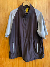 Load image into Gallery viewer, Size XXL Columbia Men's Short Sleeve Shirt
