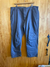Load image into Gallery viewer, Wrangler Men's Pants
