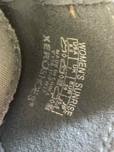 Load image into Gallery viewer, Women's Shoe Size 8.5 Xero Green Casual Shoes
