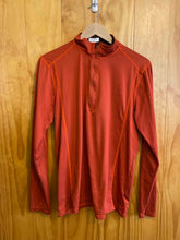 Load image into Gallery viewer, Size Medium Mountain Hardwear Men's Long Sleeve Shirt
