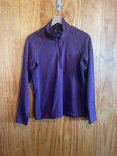 Load image into Gallery viewer, Size M Patagonia Dark Purple Women's Fleece Sweatshirt
