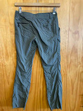 Load image into Gallery viewer, Size 4 Columbia Green Women's Hiking Pants
