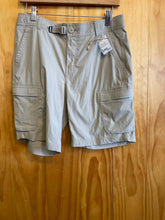 Load image into Gallery viewer, Size 10 REI Beige Women's Shorts
