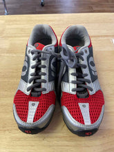 Load image into Gallery viewer, Pearl Izumi Mens 39 Cycling Shoes
