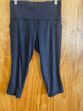 Load image into Gallery viewer, Size Medium Athleta Black Women's Leggings
