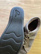 Load image into Gallery viewer, 8 Barefoot Freedom Men&#39;s Misc. Shoes
