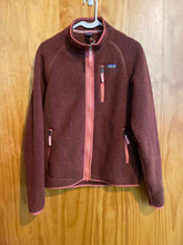 Load image into Gallery viewer, Child Size XXL Patagonia Girl's Girl's Fleece
