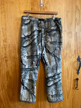 Load image into Gallery viewer, Size XL Gander Mountain Men&#39;s Flannel
