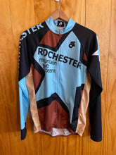 Load image into Gallery viewer, Mens Size Unknown Champ-sys.com Cycling
