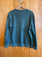 Load image into Gallery viewer, Size M Men's Sweater &amp; Sweatshirt
