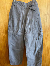 Load image into Gallery viewer, Size 18 Columbia Men's Pants
