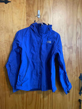 Load image into Gallery viewer, Women Size Medium The North Face Blue Women&#39;s Rain Jacket
