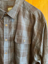 Load image into Gallery viewer, Size 2XL Key Men's Flannel

