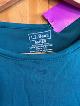Load image into Gallery viewer, Size M LL Bean Green Women&#39;s Long Sleeve Shirt
