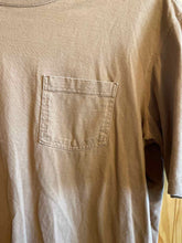 Load image into Gallery viewer, Size XL Duluth Trading Men's Short Sleeve Shirt
