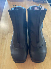 Load image into Gallery viewer, Salomon 3.5 Cross Country Ski Boots

