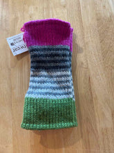 Load image into Gallery viewer, Erin Knitwear Gloves
