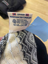 Load image into Gallery viewer, Dale of Norway Beanie
